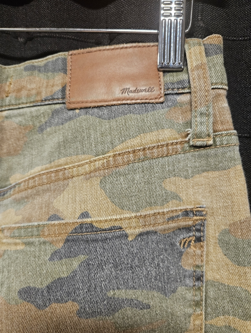 Madewell High-Rise Slim Boyjean in Bunny Camo Print - Size 26 - RARE - Picture 11 of 15